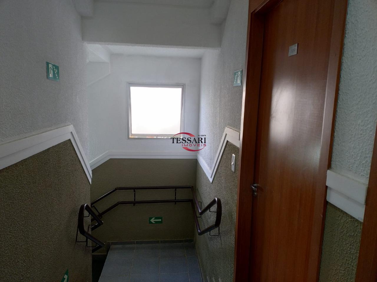 Apartamento com 2 quartos para aluguel, 50m² — foto 18 de 27