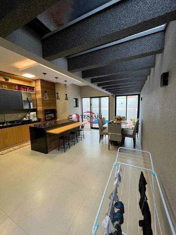 Casa de Condomínio com 3 quartos à venda, 253m² — foto 5 de 15