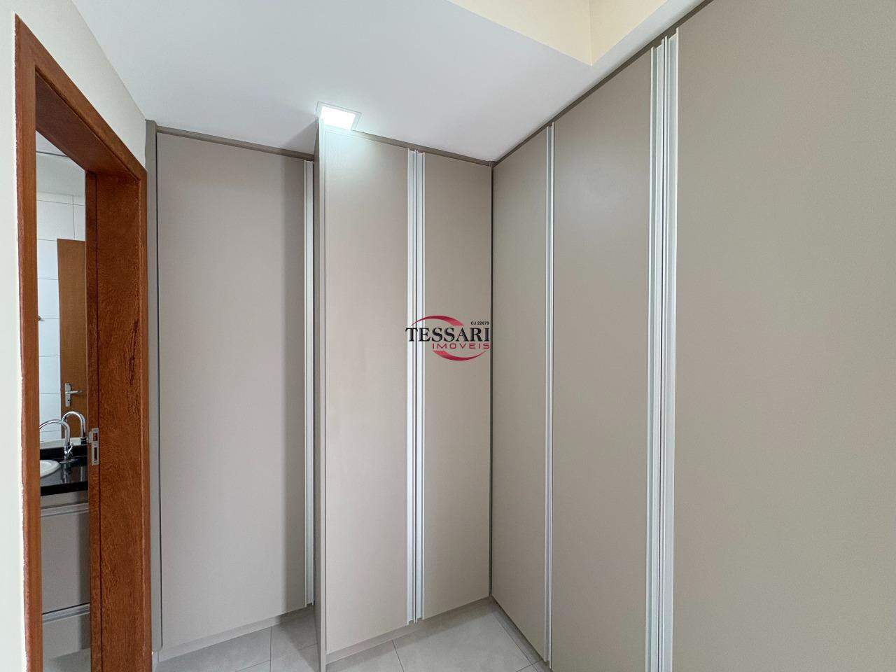 Apartamento com 3 quartos para aluguel, 90m² — foto 19 de 22