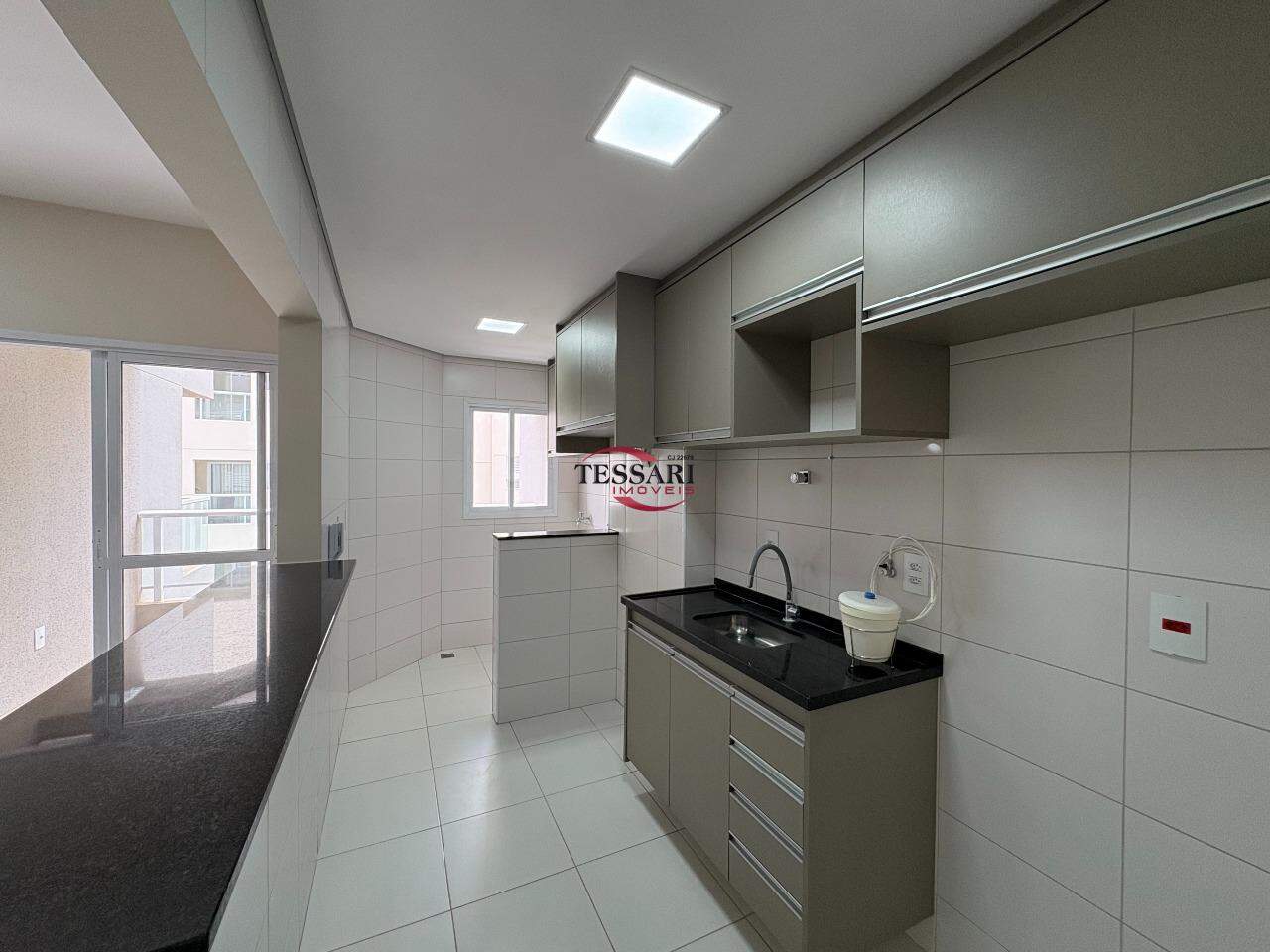 Apartamento com 3 quartos para aluguel, 90m² — foto 6 de 22