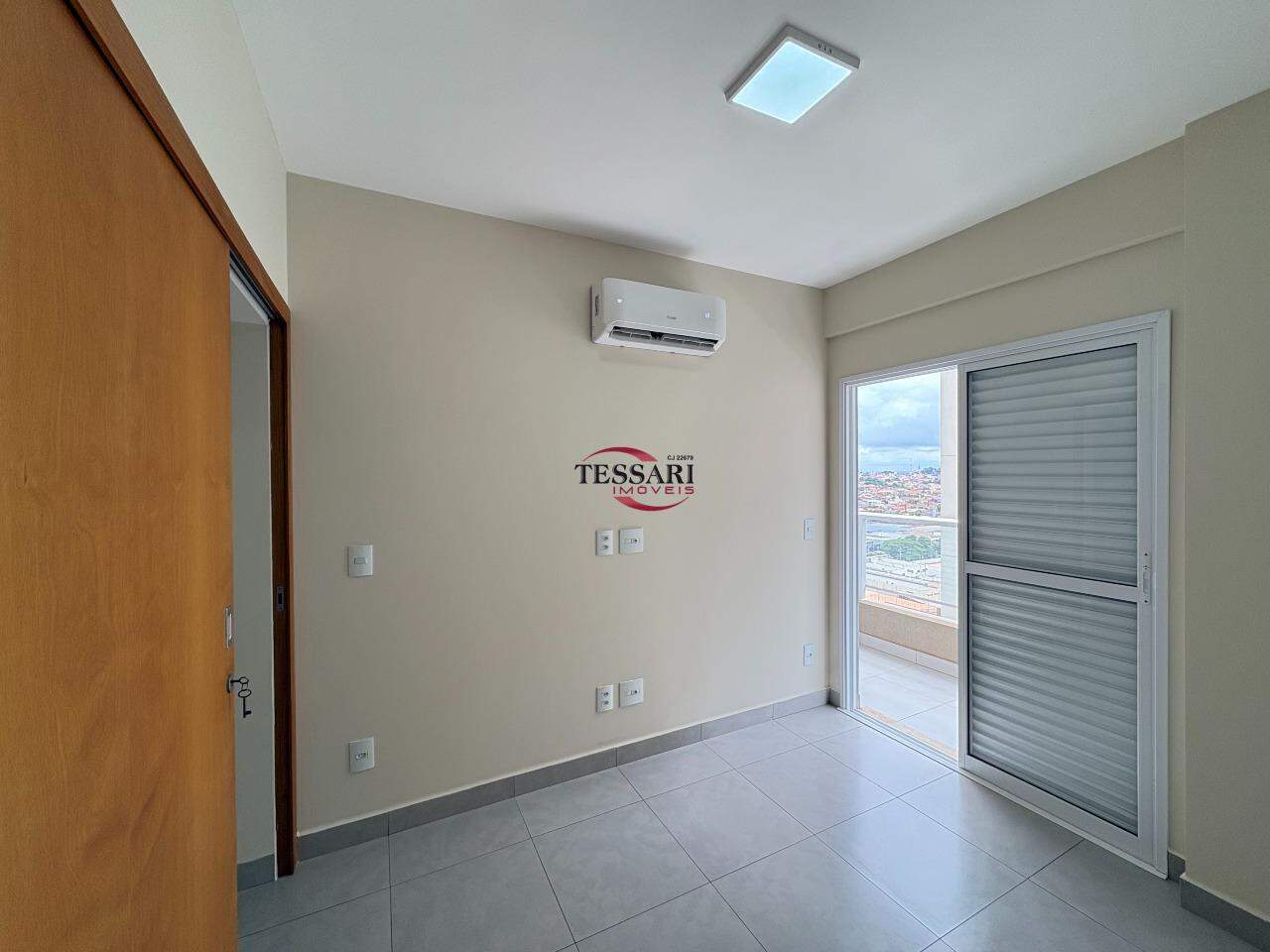 Apartamento com 3 quartos para aluguel, 90m² — foto 9 de 22