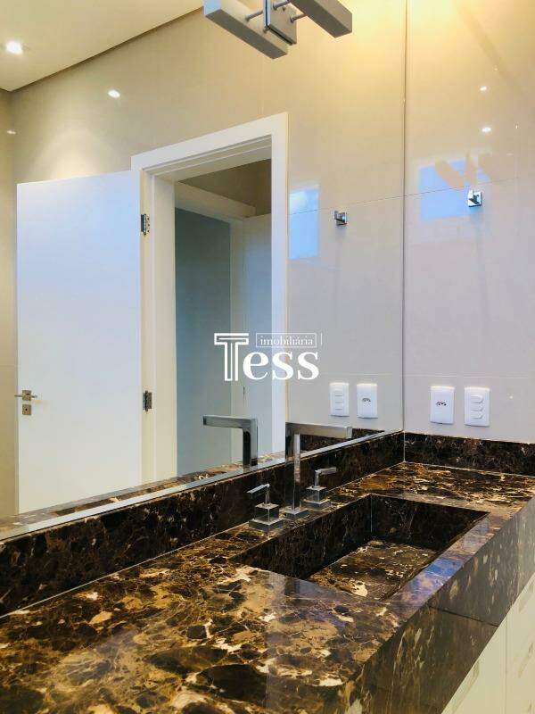 Casa de Condomínio com 4 quartos à venda, 500m² — foto 16 de 30