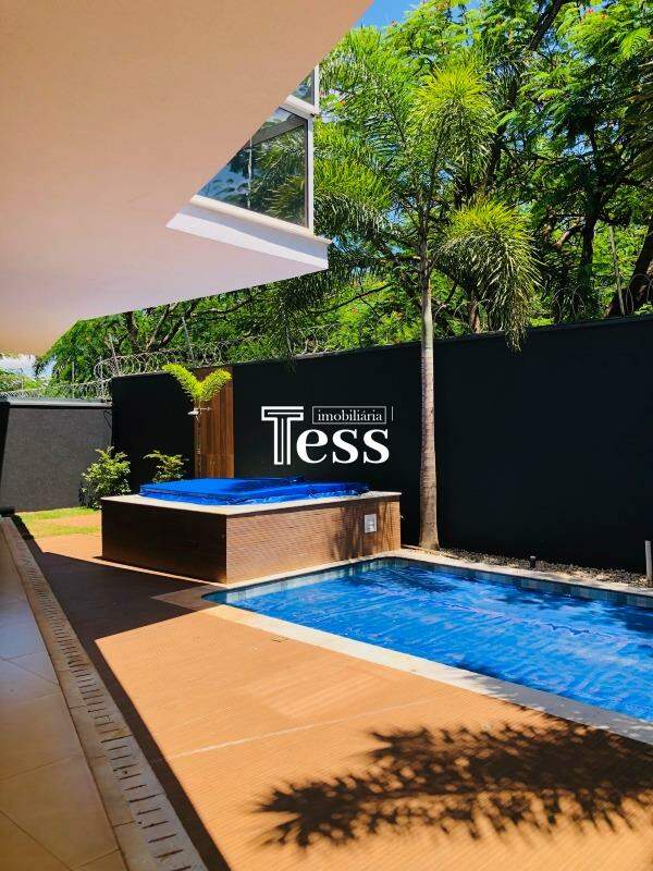 Casa de Condomínio com 4 quartos à venda, 500m² — foto 28 de 30