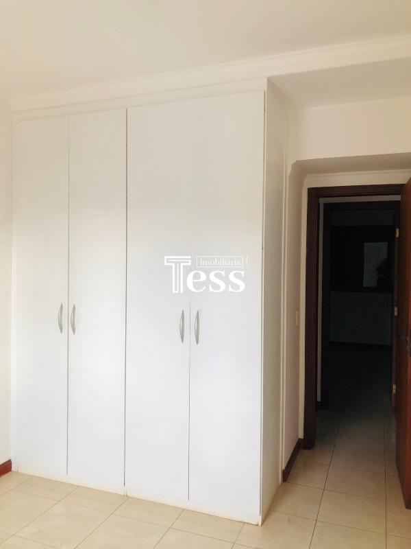 Apartamento com 3 quartos à venda, 160m² — foto 19 de 23