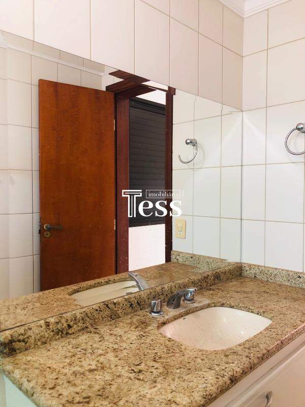 Apartamento com 3 quartos à venda, 160m² — foto 20 de 23