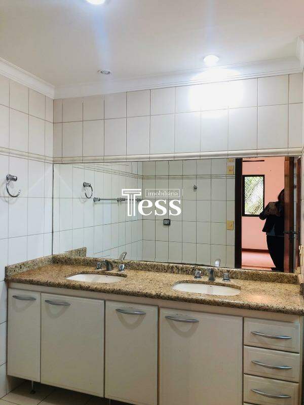 Apartamento com 3 quartos à venda, 160m² — foto 12 de 23