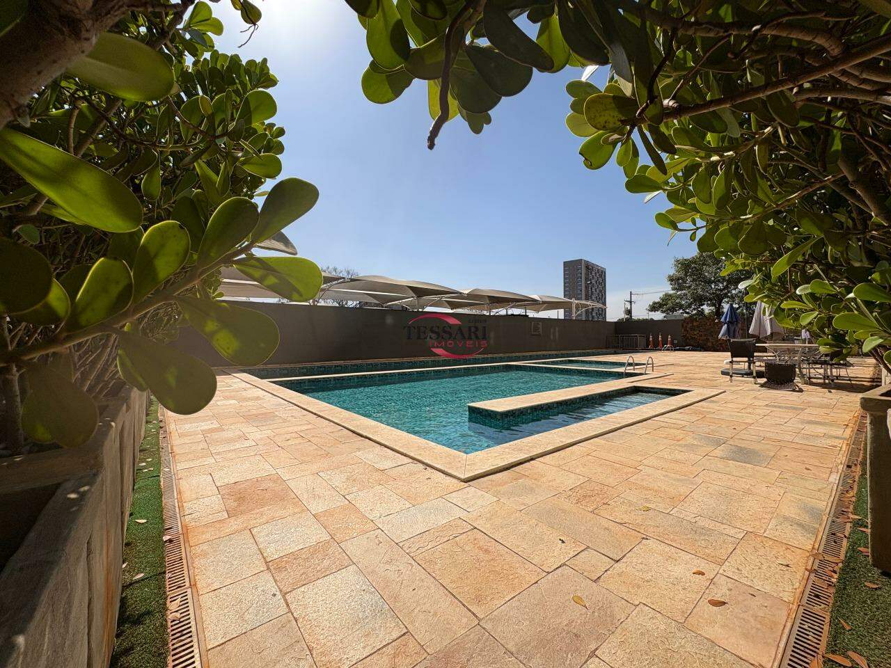 Apartamento com 2 quartos à venda, 75m² — foto 15 de 20