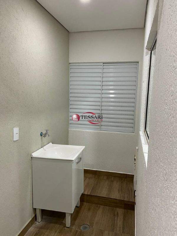 Casa com 3 quartos à venda, 150m² — foto 8 de 17