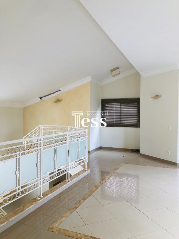 Casa de Condomínio com 4 quartos para aluguel, 250m² — foto 6 de 24