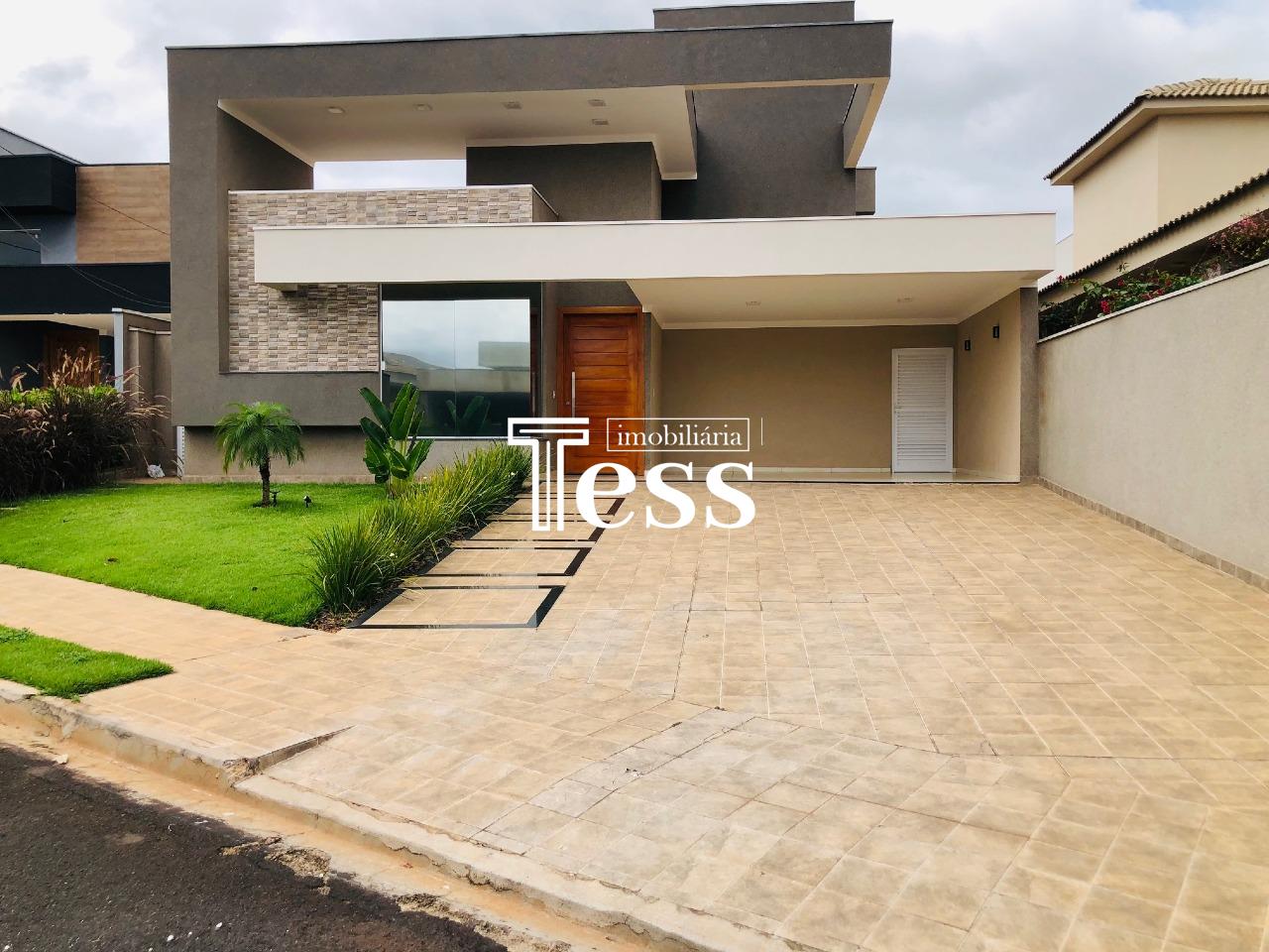 Casa de Condomínio com 3 quartos à venda, 210m² — foto 1 de 23