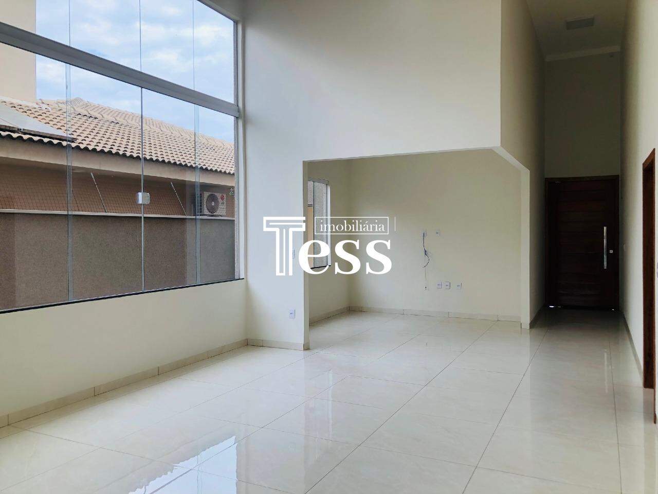 Casa de Condomínio com 3 quartos à venda, 210m² — foto 2 de 23