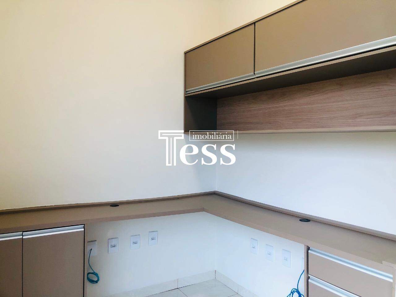 Casa de Condomínio com 3 quartos à venda, 210m² — foto 6 de 23