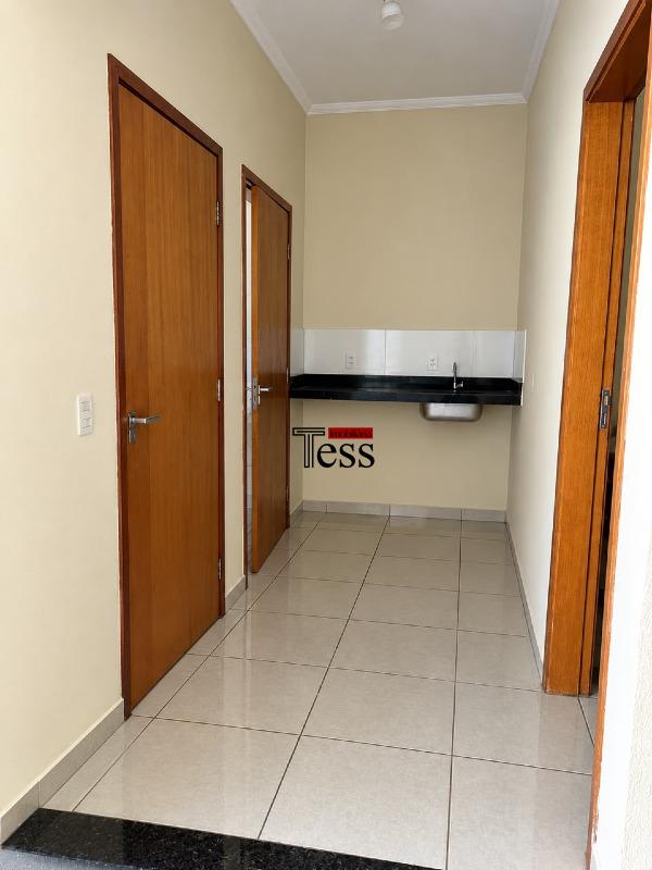 Loja / Salão / Ponto Comercial para aluguel, 220m² — foto 9 de 12