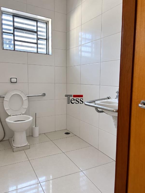 Loja / Salão / Ponto Comercial para aluguel, 220m² — foto 12 de 12
