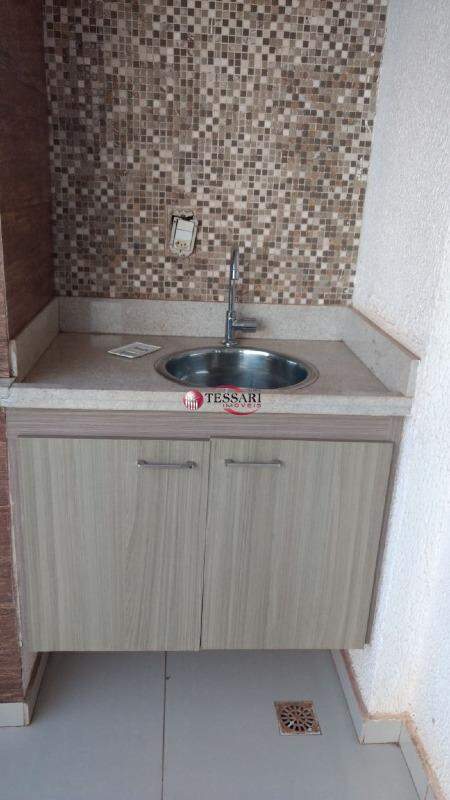 Apartamento com 3 quartos para aluguel, 104m² — foto 10 de 20