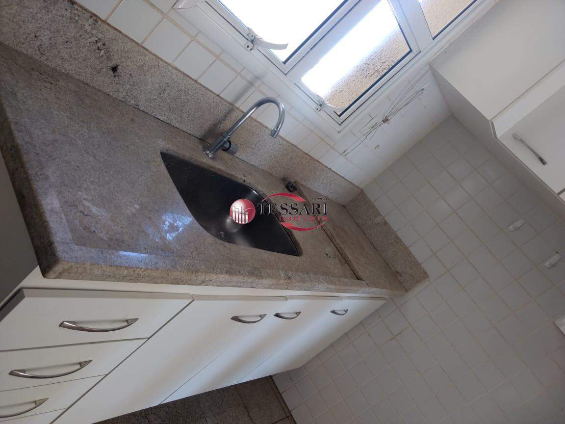 Apartamento com 3 quartos para aluguel, 104m² — foto 11 de 20