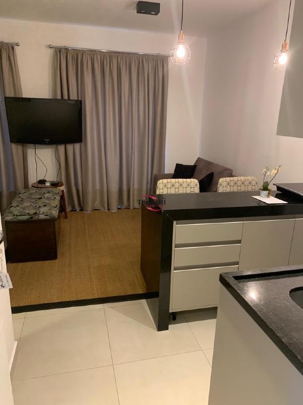 Apartamento com 1 quarto para aluguel, 33m² — foto 2 de 21