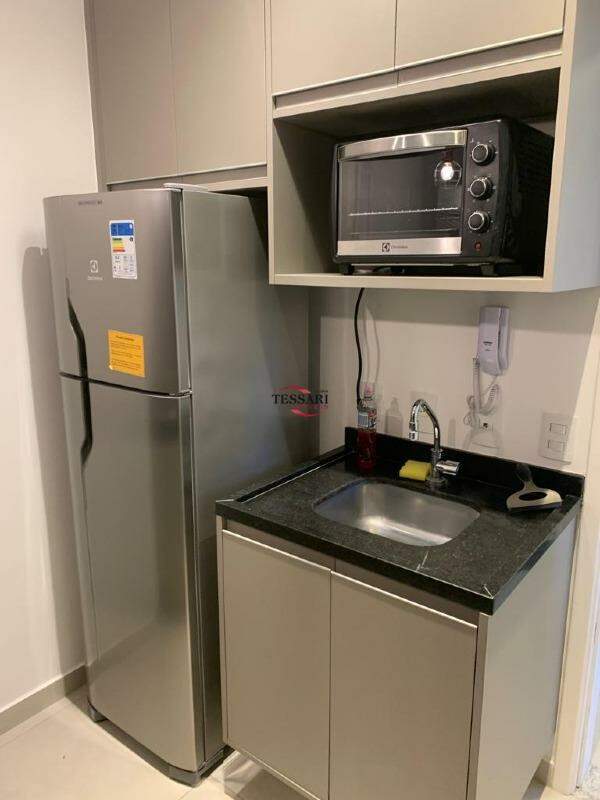 Apartamento com 1 quarto para aluguel, 33m² — foto 4 de 21