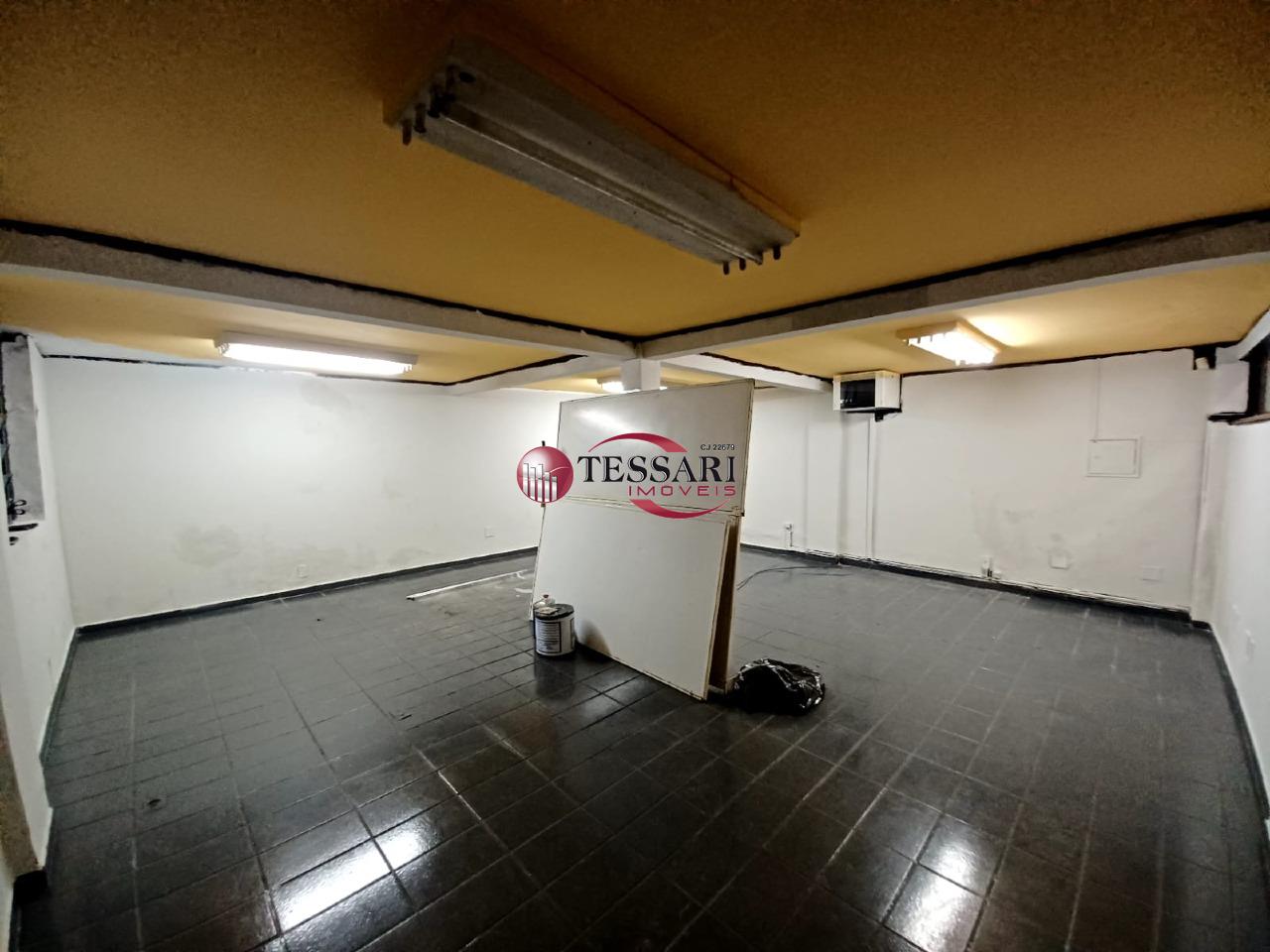 Loja / Salão / Ponto Comercial para aluguel, 230m² — foto 10 de 20