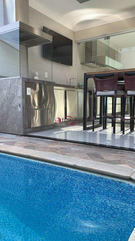 Casa de Condomínio com 3 quartos à venda, 180m² — foto 6 de 24