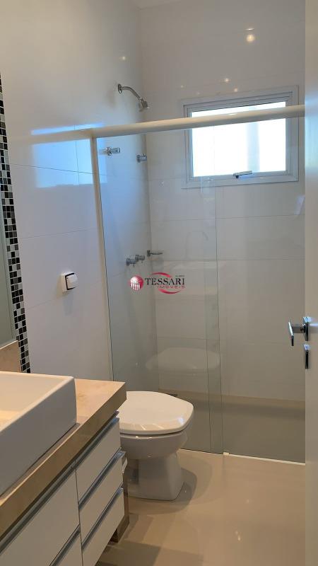 Casa de Condomínio com 3 quartos à venda, 180m² — foto 11 de 24