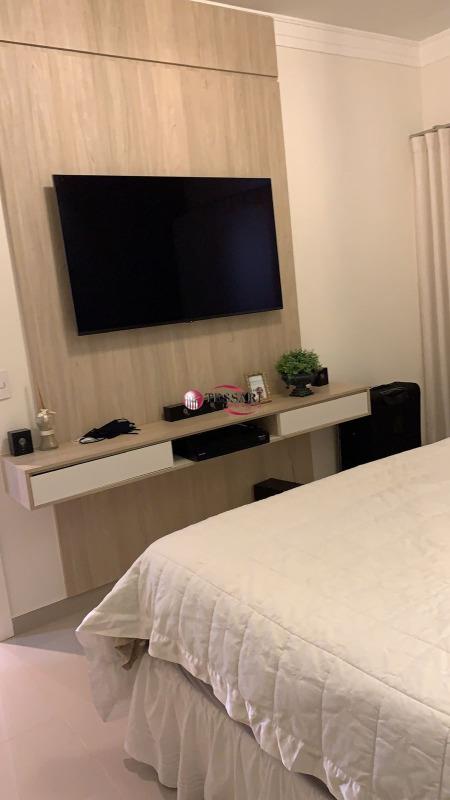 Casa de Condomínio com 3 quartos à venda, 180m² — foto 17 de 24