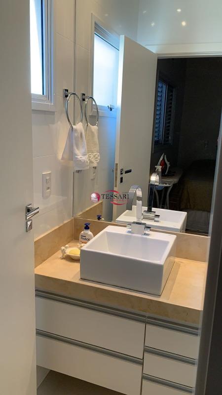 Casa de Condomínio com 3 quartos à venda, 180m² — foto 10 de 24