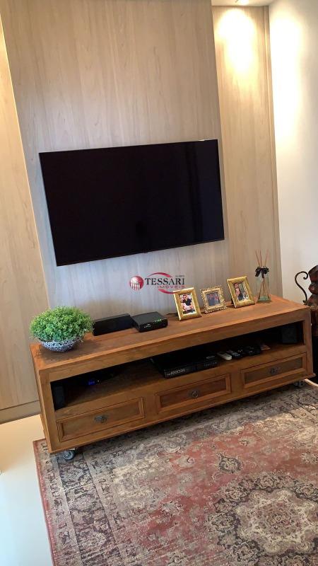 Casa de Condomínio com 3 quartos à venda, 180m² — foto 2 de 24