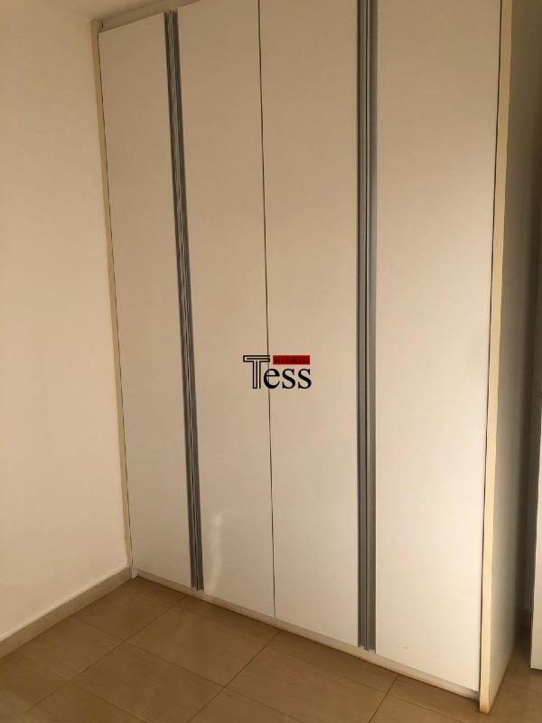 Casa de Condomínio com 4 quartos para aluguel, 124m² — foto 10 de 28