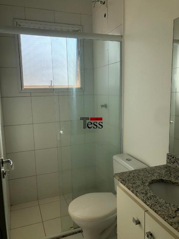 Casa de Condomínio com 4 quartos para aluguel, 124m² — foto 14 de 28