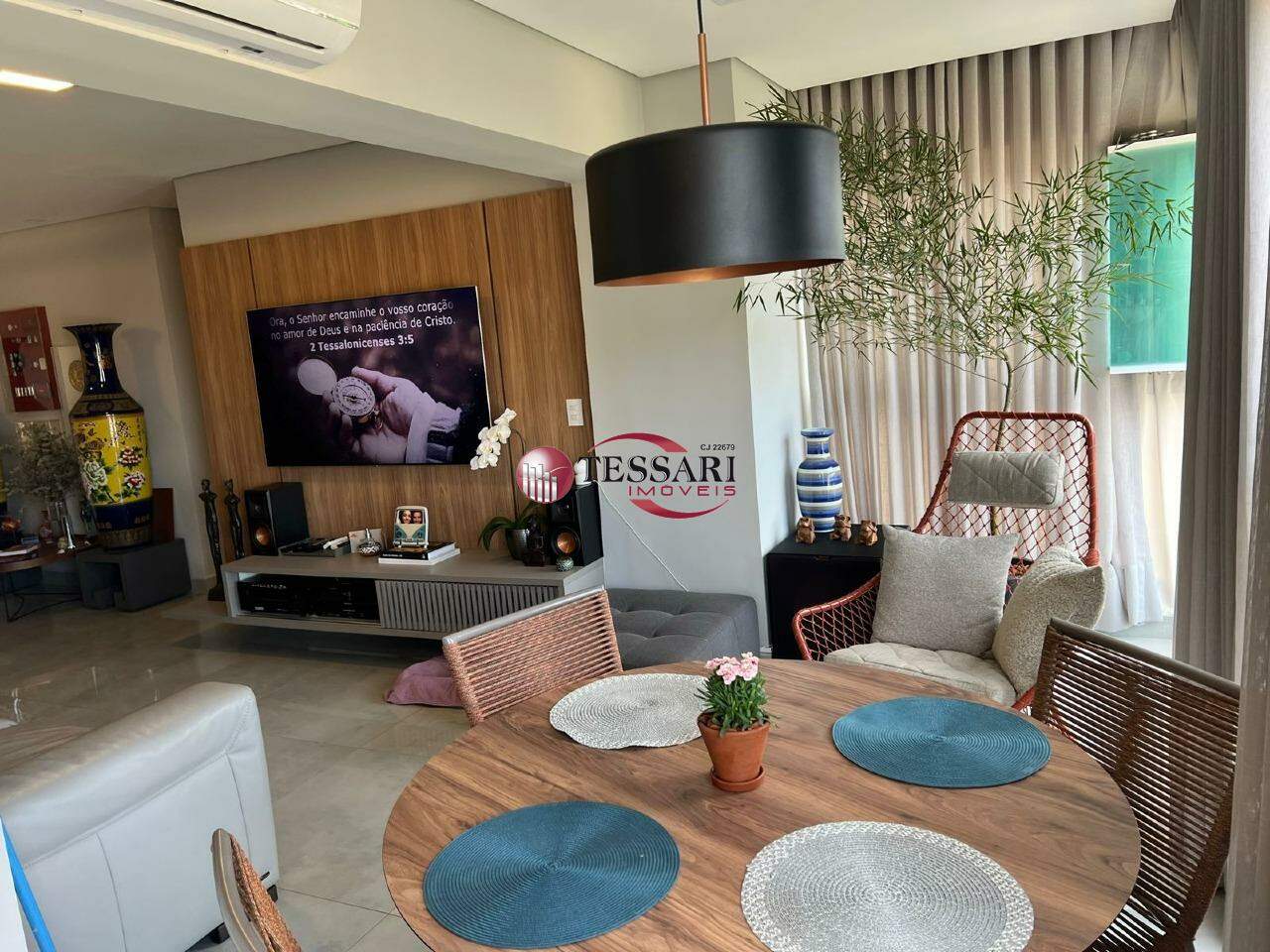 Apartamento com 3 quartos para aluguel, 115m² — foto 4 de 25