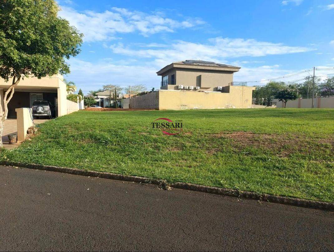Terreno / Lote / Condomínio à venda, 518m² — foto 1 de 8