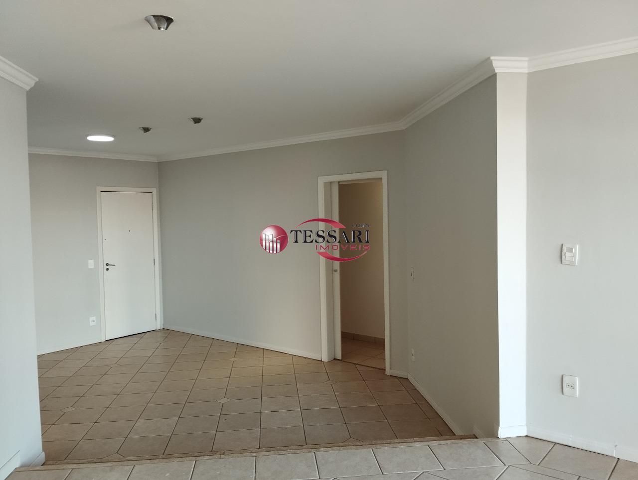 Apartamento com 3 quartos à venda, 140m² — foto 3 de 11