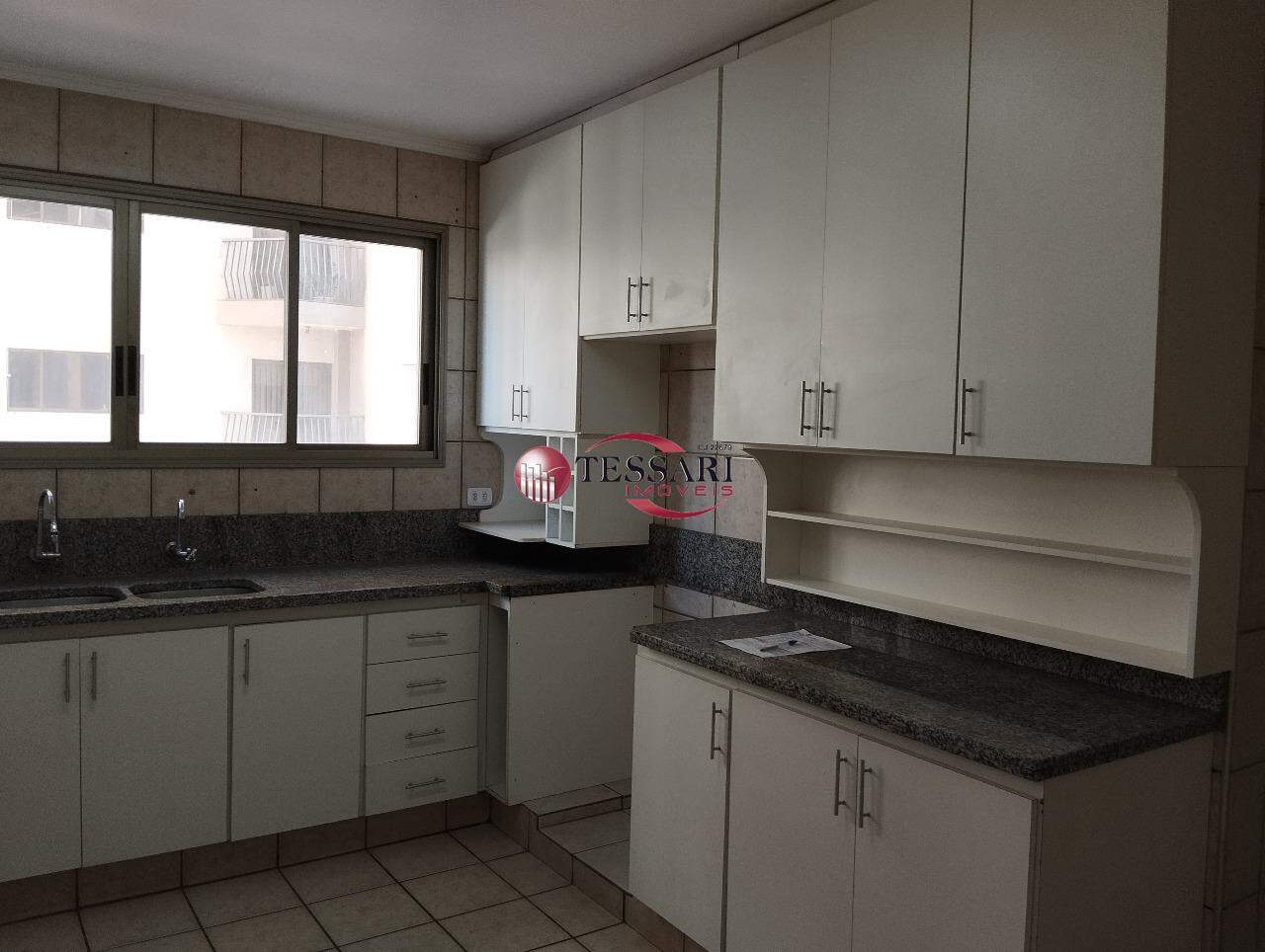 Apartamento com 3 quartos à venda, 140m² — foto 6 de 11