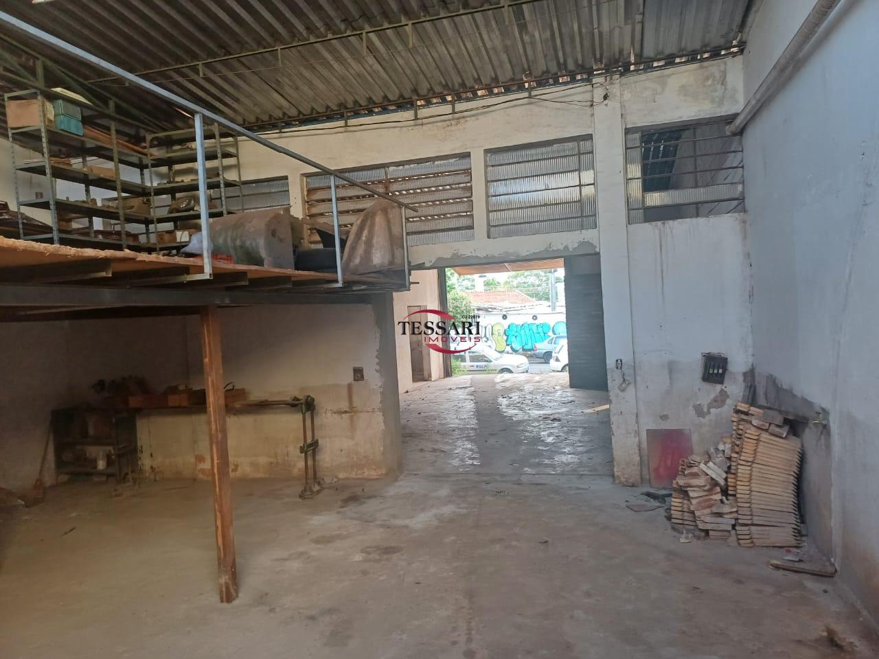 Loja / Salão / Ponto Comercial para aluguel, 320m² — foto 8 de 17