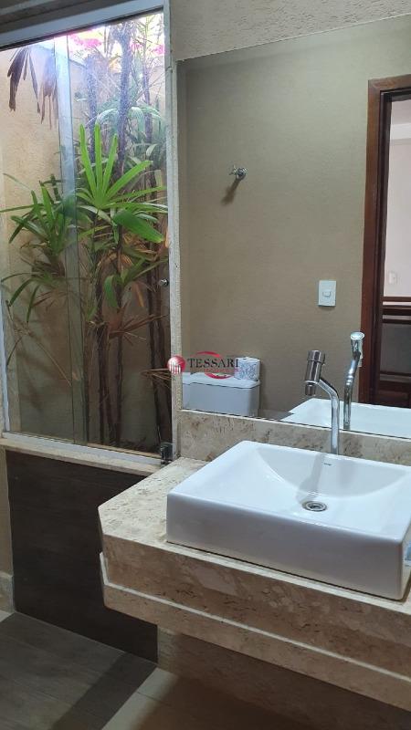 Casa de Condomínio com 4 quartos à venda, 311m² — foto 16 de 28