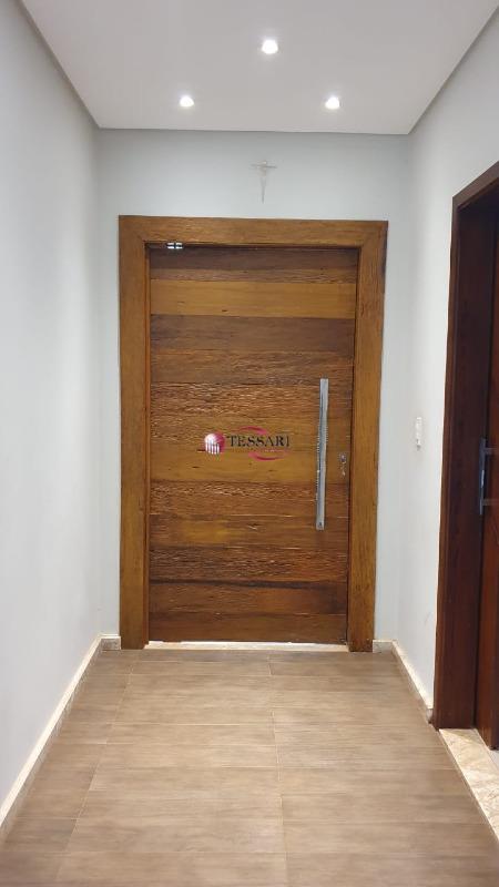 Casa de Condomínio com 4 quartos à venda, 311m² — foto 2 de 28