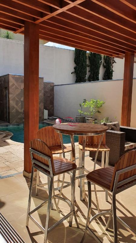 Casa de Condomínio com 4 quartos à venda, 311m² — foto 23 de 28
