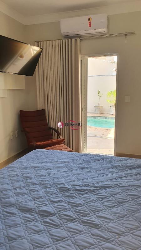 Casa de Condomínio com 4 quartos à venda, 311m² — foto 10 de 28