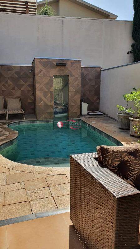 Casa de Condomínio com 4 quartos à venda, 311m² — foto 25 de 28