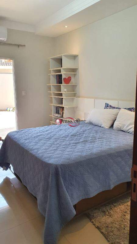 Casa de Condomínio com 4 quartos à venda, 311m² — foto 9 de 28