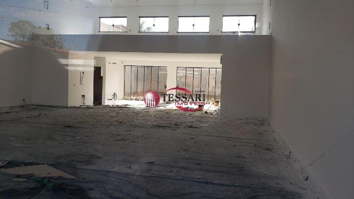 Loja / Salão / Ponto Comercial com 3 quartos para aluguel, 300m² — foto 4 de 5