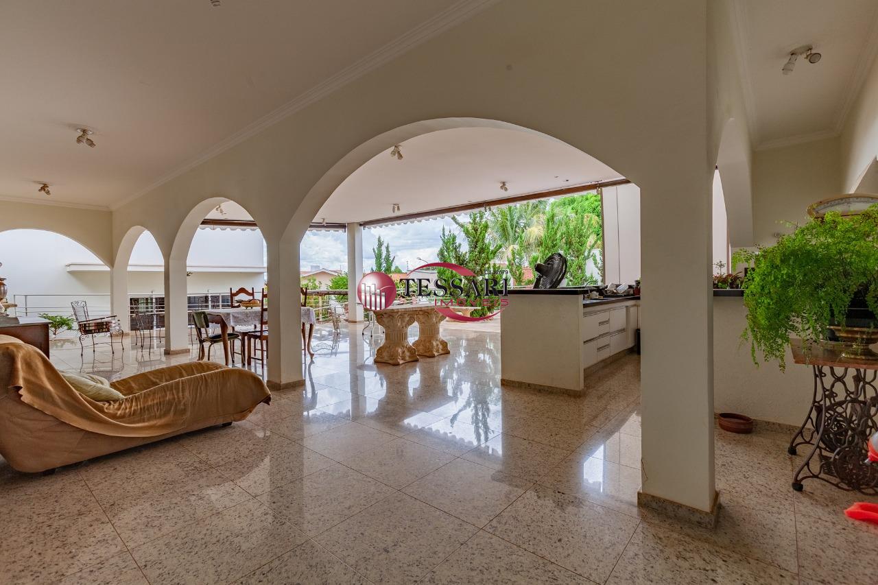 Casa com 4 quartos à venda, 610m² — foto 23 de 30