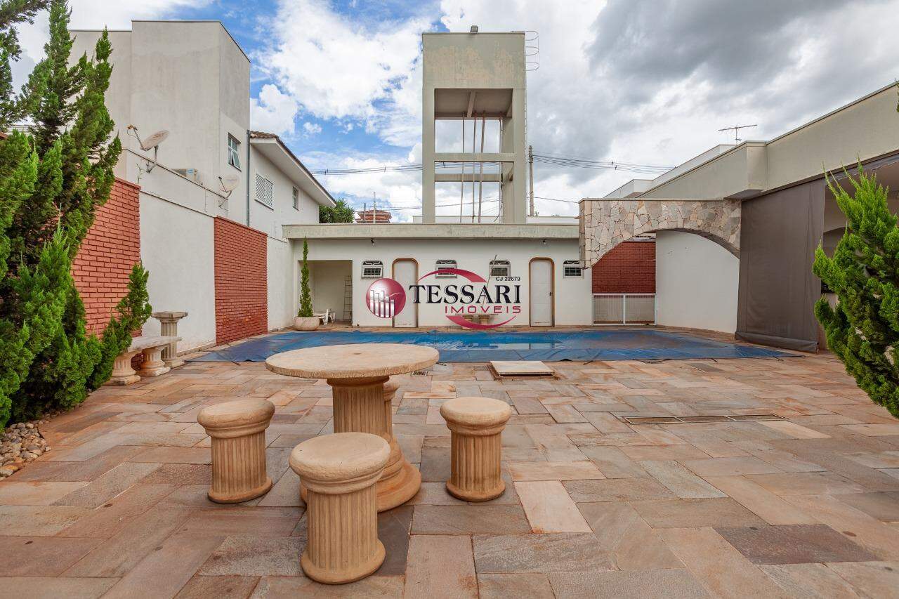 Casa com 4 quartos à venda, 610m² — foto 30 de 30