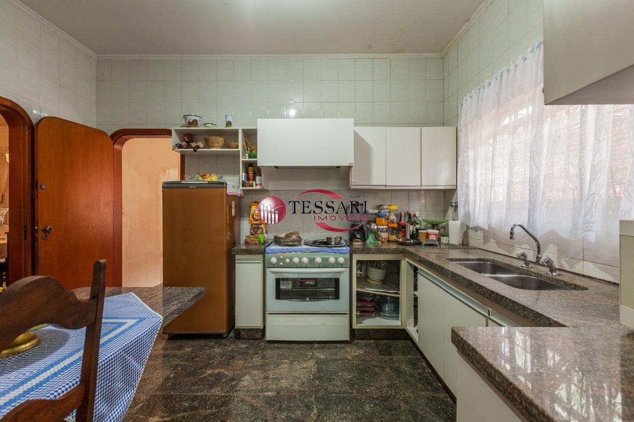 Casa com 4 quartos à venda, 610m² — foto 21 de 30