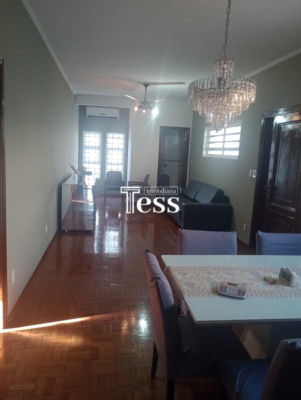 Casa com 3 quartos para aluguel, 450m² — foto 5 de 22