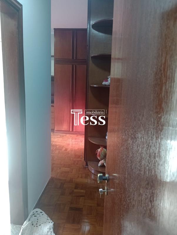 Casa com 3 quartos para aluguel, 450m² — foto 6 de 22
