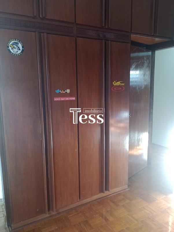 Casa com 3 quartos para aluguel, 450m² — foto 9 de 22