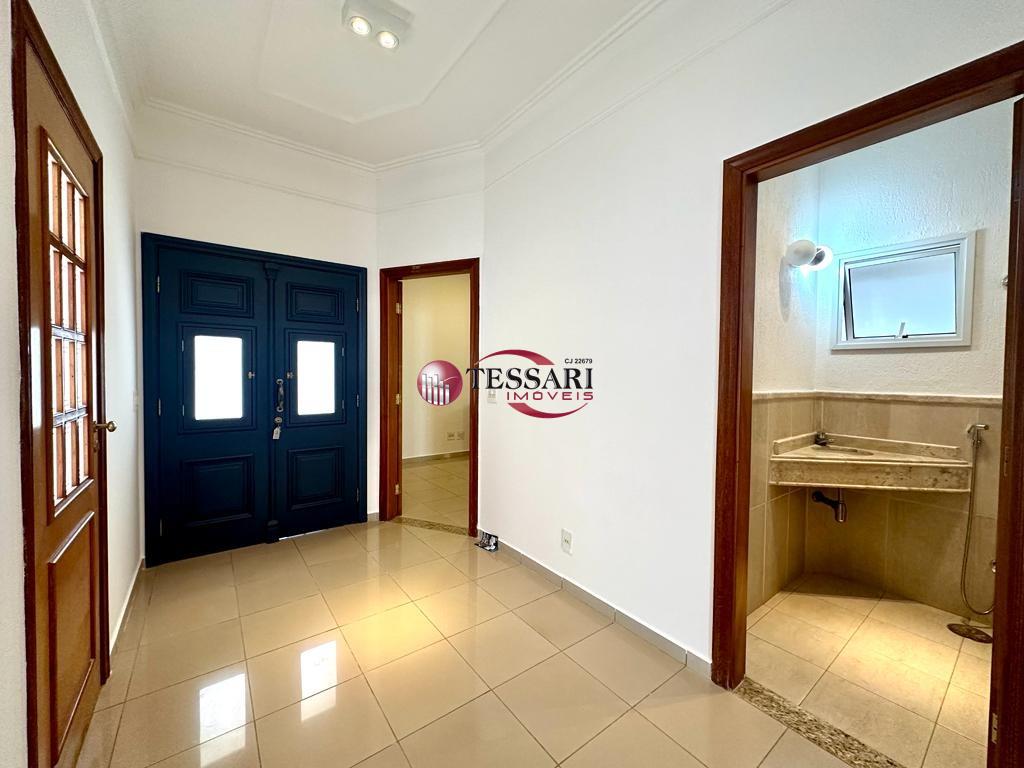 Casa de Condomínio com 3 quartos para aluguel, 238m² — foto 8 de 27