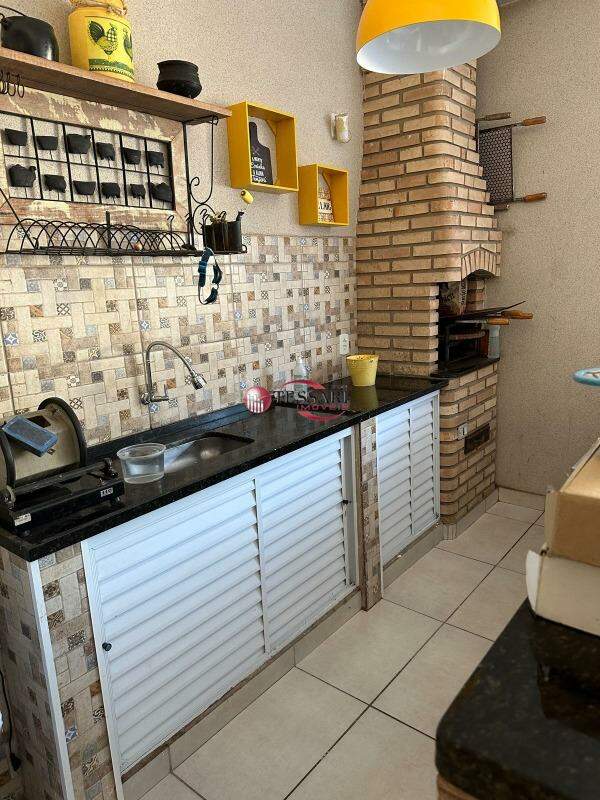 Sobrado com 3 quartos à venda, 180m² — foto 15 de 17